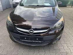 Mahogany brown (p2/so) Gebraucht 2015 Opel Astra Selection Kombi | 5.500 € (Guter Preis)