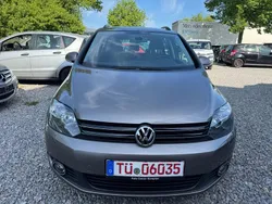 Braun Gebraucht 2010 VW Golf Plus Cross Team Van / Kleinbus | 6.690 € (Fairer Preis)
