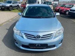 Blau Gebraucht 2011 Toyota Corolla Limousine | 4.000 €