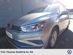 Tungsten silver (silber) Gebraucht 2019 VW Golf VII Comfortline Limousine | 14.950 € (Guter Preis)