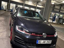 Schwarz Gebraucht 2017 VW Golf VII GTI Limousine | 18.500 € (Guter Preis)