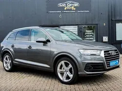Grau Gebraucht 2019 Audi Q7 SUV | 35.699 € (Teuer)