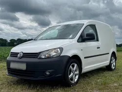 Weiß Gebraucht 2011 VW Caddy Van / Kleinbus | 6.100 € (Fairer Preis)