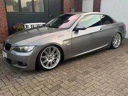 Grau Gebraucht 2009 BMW 330 Cabriolet Shadowline Cabrio | 12.000 € (Teuer)