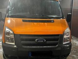 Orange Gebraucht 2011 Ford Transit Kombi | 6.600 €