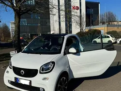 Weiß Gebraucht 2015 Smart ForTwo Coupé Prime Coupé | 9.199 € (Fairer Preis)