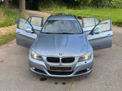 Bluewater metallic Gebraucht 2010 BMW 320 Kombi | 5.200 € (Guter Preis)