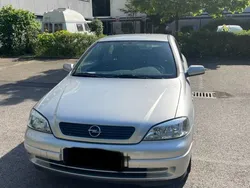 Silber Gebraucht 1999 Opel Astra Edition Limousine | 1.900 € (Fairer Preis)