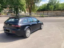 Schwarz Gebraucht 2007 Alfa Romeo 159 Ti Kombi | 3.700 € (Fairer Preis)