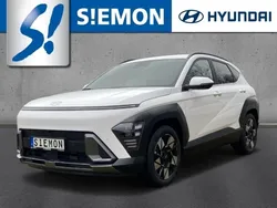 Weiss Gebraucht 2023 Hyundai Kona Prime SUV | 31.330 € (Guter Preis)