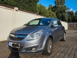 Grau Gebraucht 2009 Opel Corsa Edition Limousine | 850 €