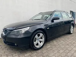 Saphirschwarz Gebraucht 2004 BMW 530 Kombi | 3.999 € (Teuer)