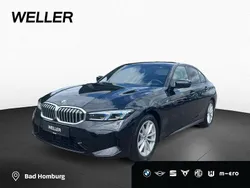 Black sapphire (schwarz) Gebraucht 2024 BMW 320 Shadowline Limousine | 39.970 € (Fairer Preis)