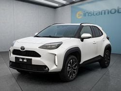 Weiß Gebraucht 2024 Toyota Yaris Hybrid SUV | 26.499 € (Fairer Preis)