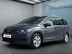 Gebraucht 2024 VW Touran Van / Kleinbus | 30.249 € (Guter Preis)