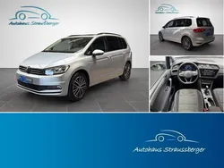 Silber Gebraucht 2023 VW Touran Comfortline Van / Kleinbus | 33.590 € (Etwas zu teuer)