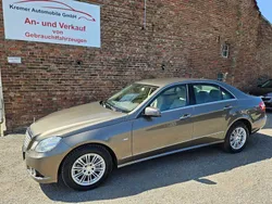 Grau Gebraucht 2010 Mercedes E200 Limousine | 14.999 € (Etwas zu teuer)
