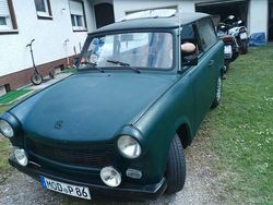 Grün Gebraucht 1986 Trabant 601 Kombi | 2.400 €