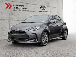 Grau Gebraucht 2024 Toyota Yaris Hybrid Style Kleinwagen | 26.880 € (Etwas zu teuer)