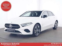 Polarweiß Gebraucht 2024 Mercedes A180 Advanced Limousine | 29.890 € (Etwas zu teuer)
