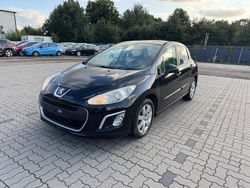 Schwarz Gebraucht 2012 Peugeot 308 Access Limousine | 3.199 €
