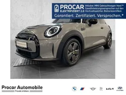 Moonwalk grey metall Gebraucht 2022 Mini Cooper SE Kleinwagen | 20.480 € (Fairer Preis)