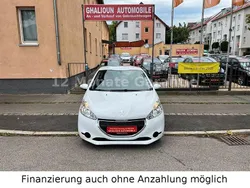 Weiß Gebraucht 2015 Peugeot 208 Active Kleinwagen | 6.999 € (Fairer Preis)