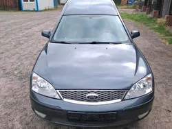 Andere außenfarben Gebraucht 2005 Ford Mondeo Kombi | 3.200 €