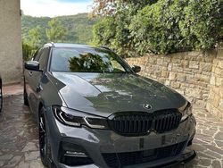 Schwarz Gebraucht 2020 BMW 320 M Sport Kombi | 32.500 €
