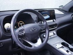Grau Gebraucht 2023 Hyundai Kona SUV | 19.570 € (Guter Preis)