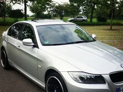 Silber Gebraucht 2010 BMW 318 Limousine | 6.900 € (Fairer Preis)