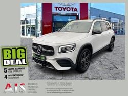 Digitalweiss metalliclack Gebraucht 2021 Mercedes GLB200 AMG line SUV | 32.950 € (Guter Preis)