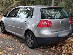 Gold Gebraucht 2007 VW Golf V Kleinwagen | 4.400 € (Fairer Preis)