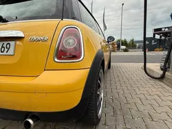 Gelb Gebraucht 2007 Mini Cooper Kleinwagen | 2.800 € (Guter Preis)