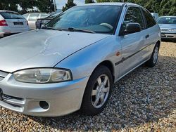 Silber Gebraucht 2000 Mitsubishi Colt Limousine | 790 € (Fairer Preis)