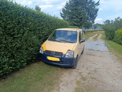 Gelb Gebraucht 2005 Opel Agila Van / Kleinbus | 1.199 € (Fairer Preis)