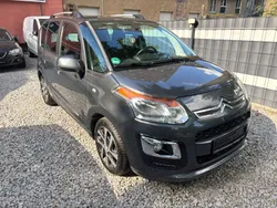 Grau Gebraucht 2015 Citroën C3 Picasso SELECTION Van / Kleinbus | 6.999 € (Fairer Preis)