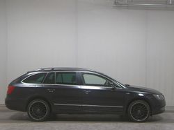 Schwarzmagic perleffekt Gebraucht 2014 Skoda Superb LAURIN & KLEMENT Limousine | 9.450 € (Superpreis)