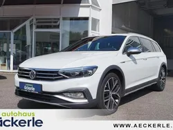 Oryxwhite perlmutteffekt Gebraucht 2019 VW Passat Alltrack Kombi | 29.500 € (Etwas zu teuer)