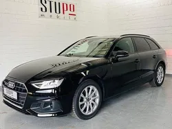 Mythosschwarz metallic Gebraucht 2021 Audi A4 Kombi | 29.490 € (Teuer)