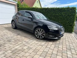 Schwarz Gebraucht 2015 Audi A1 Sportback Sport Kleinwagen | 11.100 € (Fairer Preis)