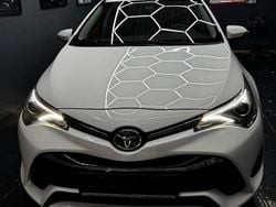 Weiß Gebraucht 2016 Toyota Avensis Business Edition Limousine | 15.999 € (Fairer Preis)