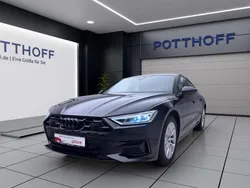 Brillantschwarz Gebraucht 2023 Audi A7 Sportback Premium Kleinwagen | 48.750 € (Fairer Preis)