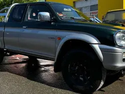 Grün Gebraucht 2000 Mitsubishi L200 Abholung | 6.000 €