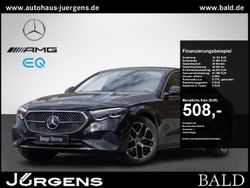 Metalliclack obsidianschwarz Gebraucht 2024 Mercedes E220 Avantgarde Limousine | 55.880 €