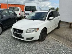 Weiß Gebraucht 2008 Volvo V50 Summum Kombi | 2.450 €