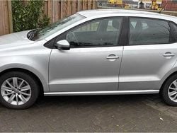 Silber Gebraucht 2016 VW Polo Kleinwagen | 6.000 € (Guter Preis)
