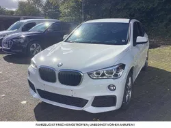 Alpinweiss iii Gebraucht 2018 BMW X1 M Sport SUV | 24.990 € (Fairer Preis)