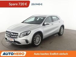 Grau Gebraucht 2019 Mercedes GLA180 Urban SUV | 20.220 € (Fairer Preis)