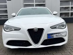 Weiß Gebraucht 2022 Alfa Romeo Giulia Super Limousine | 21.900 €